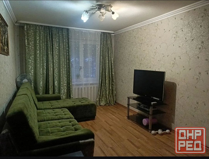 Продам 3к квартиру 1/9, пр-т Ленинский, Храм Петра и Февронии. Донецк - изображение 1