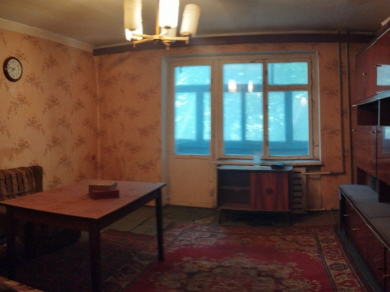 Продам 3-к квартиру на Бажанова Макеевка
