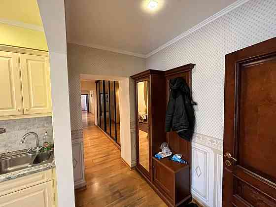 Продам 3к кваритра Розы Люксембург, рядом Жк Триумф, ориентиры: Парк Кованных Фигур Донецк