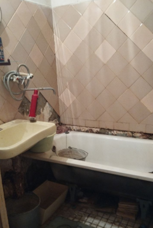 Продам 3-к квартиру на Бажанова Макеевка