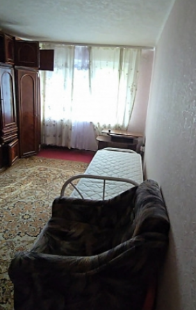 Продам 1-к квартиру на Черемушках Макеевка