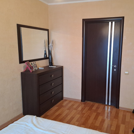 Продам 2-к квартиру на Батова Макеевка