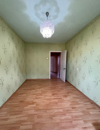 Продам 3-к квартиру на Зеленом Макеевка