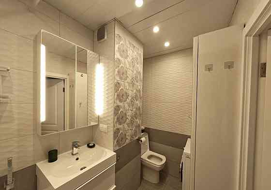 Донецк, Ворошиловский район, парк Кованых Фигур, Звездочка, администрация города, самый центр Донецк