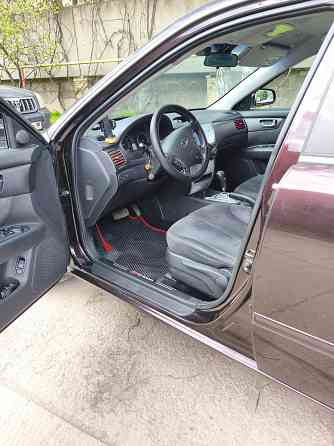 Автомобиль легковой Донецк