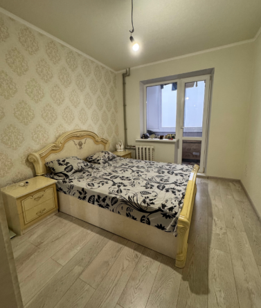 Продам 3-к квартиру на Зеленом Макеевка