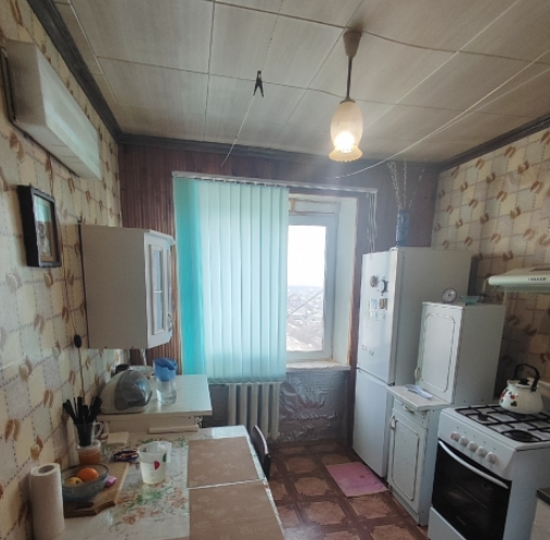 Продам 2-к квартиру на Бажанова Макеевка