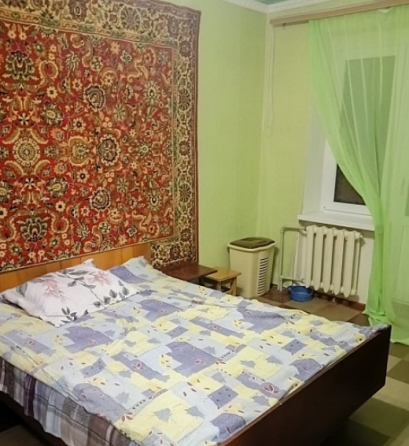 Продам 2-к квартиру на Бажанова Макеевка