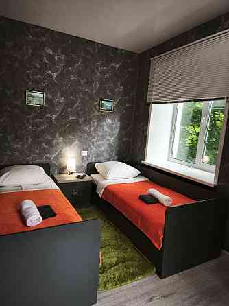 Сдам 2х комнатную квартиру посуточно с хорошим ремонтом возле пл. Ленина. Петровский р-н Донецк