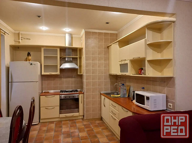 Сдача 2х комнатной квартиры посуточно с комфортабельными условиями в Пролетарском р-не Донецк - изображение 1