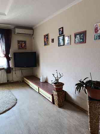 Продам 3 ком квартиру на улице Листопрокатчиков в Киевском районе города Донецка с мебелью и технико Донецк