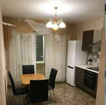 Сдаю квартиру с хорошим косметическим ремонтом в Червоногвардейском Донецк