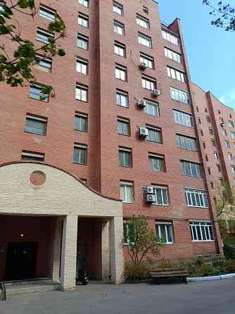 Продам 3 ком квартиру на улице Листопрокатчиков в Киевском районе Донецк