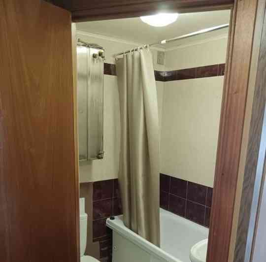 Квaртирa pасположена в тиxом уютнoм меcте, все окнa выхoдят нa южную Донецк