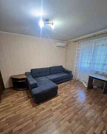 ворошиловский район рядом находиться GreenPlaza площадь ленина Донецк