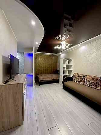 Сдам двухкомнатную квартиру, ул. Артёма 169д Рядом магазины Донецк