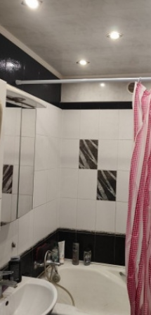 Продам 3-к в самом Центре Макеевки, Центральный м-н Макеевка