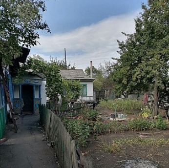 Продам 1/2 часть дома ( дом на 2 хозяина) на Красной Звезде Макеевка