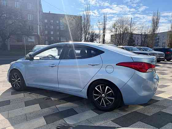 HYUNDAI ELANTRA Донецк