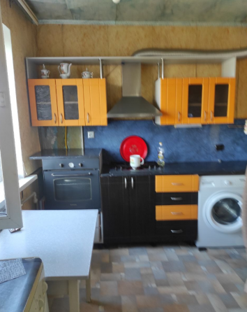 Продам 3-к квартиру на Зеленом Макеевка