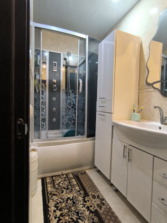 Продажа 3-х комнатной квартиры Макеевка, м-н Зелёный Макеевка