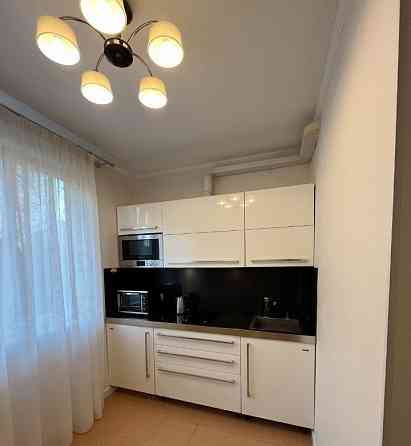 Сдаю однокомнатную квартиру Донецк