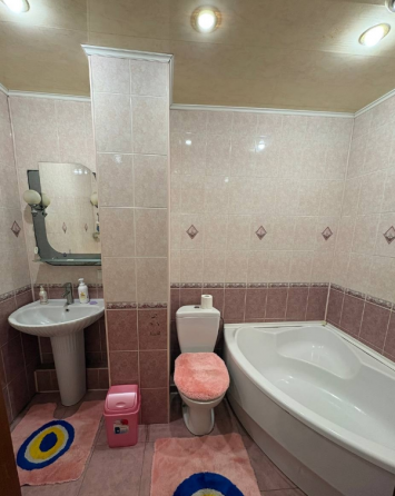 Сдам 4-к квартиру на "3/5", Грибиниченко Макеевка