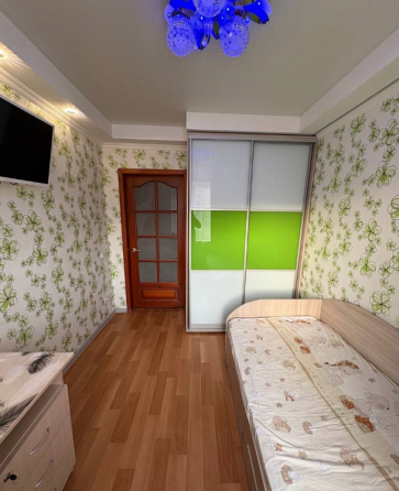 Сдам 4-к квартиру на "3/5", Грибиниченко Макеевка