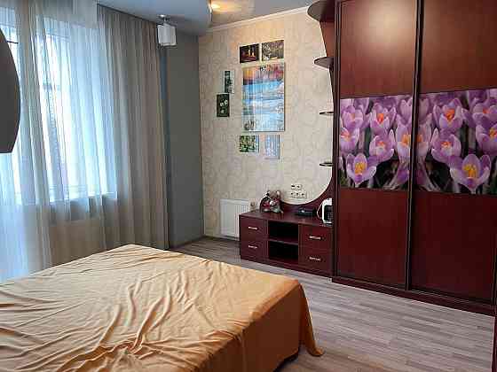 Продам 4х комн., 2/18, мебель, быттехника, жк "Центр Мира" Донецк