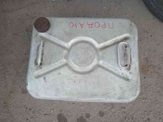 Продаю канистру аллюминиевую 40 литров Донецк