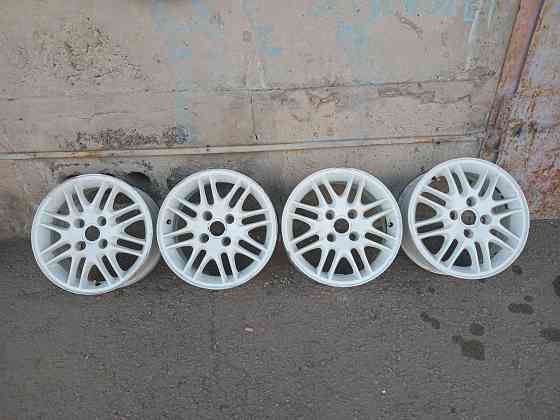 Продаю диски оригинальные р 15 на форд Донецк