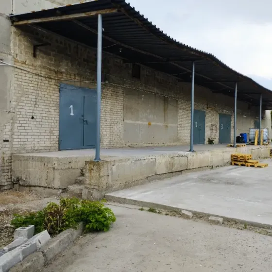 Сдам склад 464,3 кв.м. в Донецке, ул. Баумана Донецк