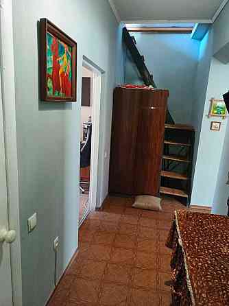 Продам двухэтажный просторный дом 260 м2 Мариуполь