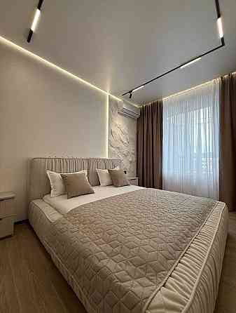 Сдаю 3 к.кВ, Калининский район, улица Нижнеудинская 3, Рынок Контур Донецк