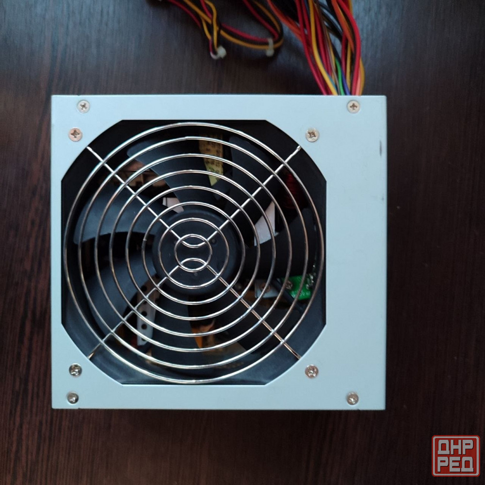 Блок питания FSP ATX-350PNF Донецк - изображение 2