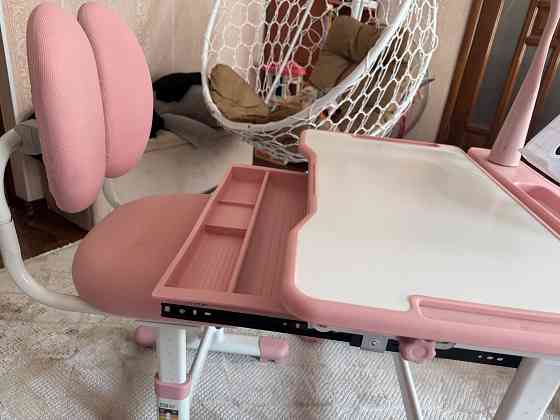 Продам ортопедическую растущую парту и стул Донецк