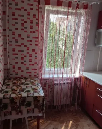 Сдам 1-к квартиру в Центре Макеевки Макеевка