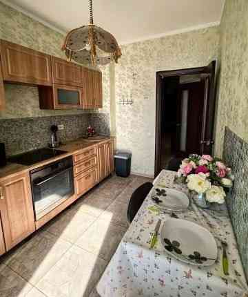 Сдам кв Ленинский рн Донецк
