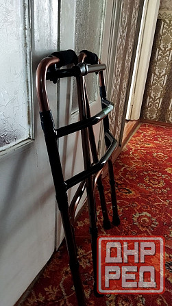 Продам ходунки шаговые Докучаевск - изображение 1