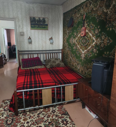 Продам 3-к квартиру на Зелёном Макеевка