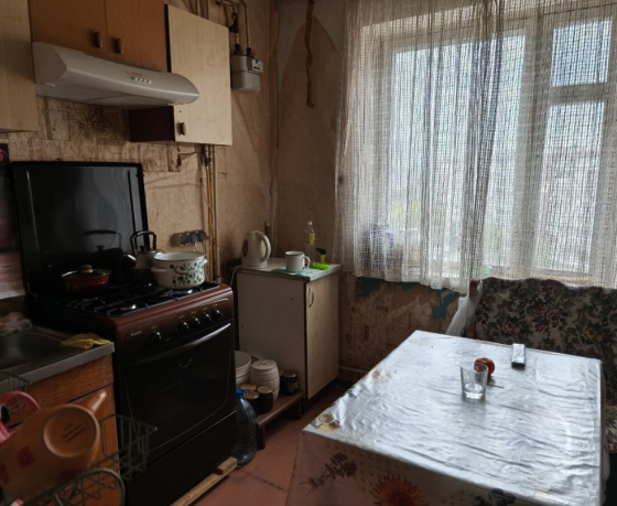 Продам 3-к квартиру на Зелёном Макеевка