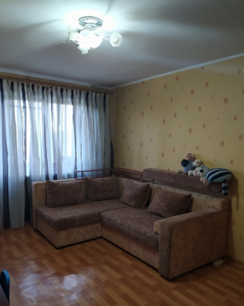 Продам 2-к квартиру на Батова Макеевка