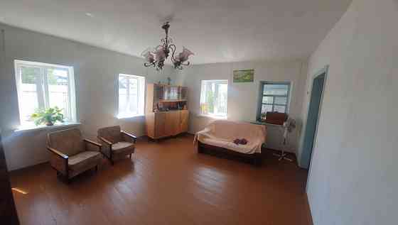 Продам дом и земельный участок Зугрэс