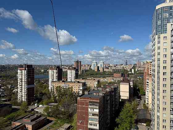 Продажа 4-х комнатной видовой квартиры в Калининском районе Донецка!Рядом Мединститут Донецк