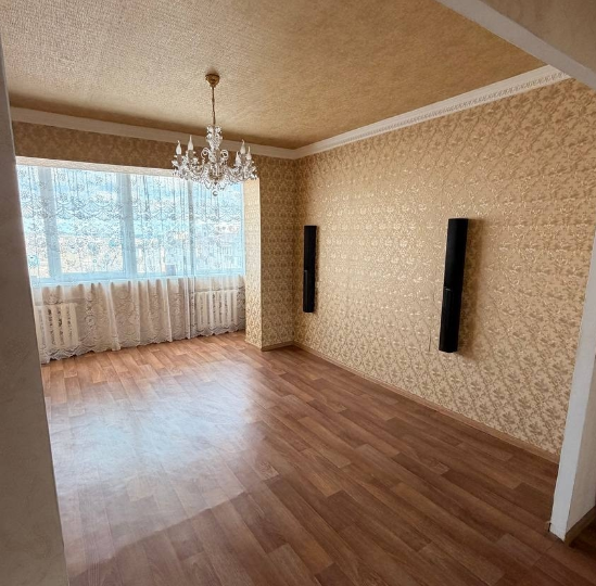 Продам 3-к квартиру на Солнечном Макеевка