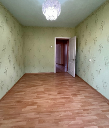 Продам 3-к квартиру на Зеленом Макеевка