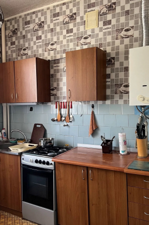 Цена снижена!!! Продаётся 3к.кв. г.Макеевка Горняцкий район проспект Генерала Данилова школа 86 Макеевка