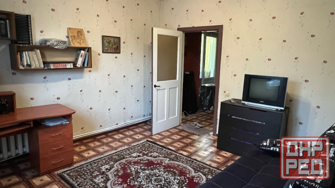 Цена снижена!!! Продаётся 3к.кв. г.Макеевка Горняцкий район проспект Генерала Данилова школа 86 Макеевка - изображение 2