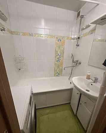 Сдам двухкомнатную квартиру в Ленинском районе Донецка, 52 Донецк