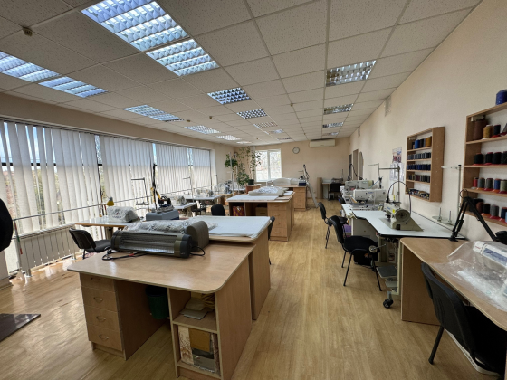 Продажа Фасадного Помещения- Проспект Богдана Хмельницкого - 400 м2 Донецк